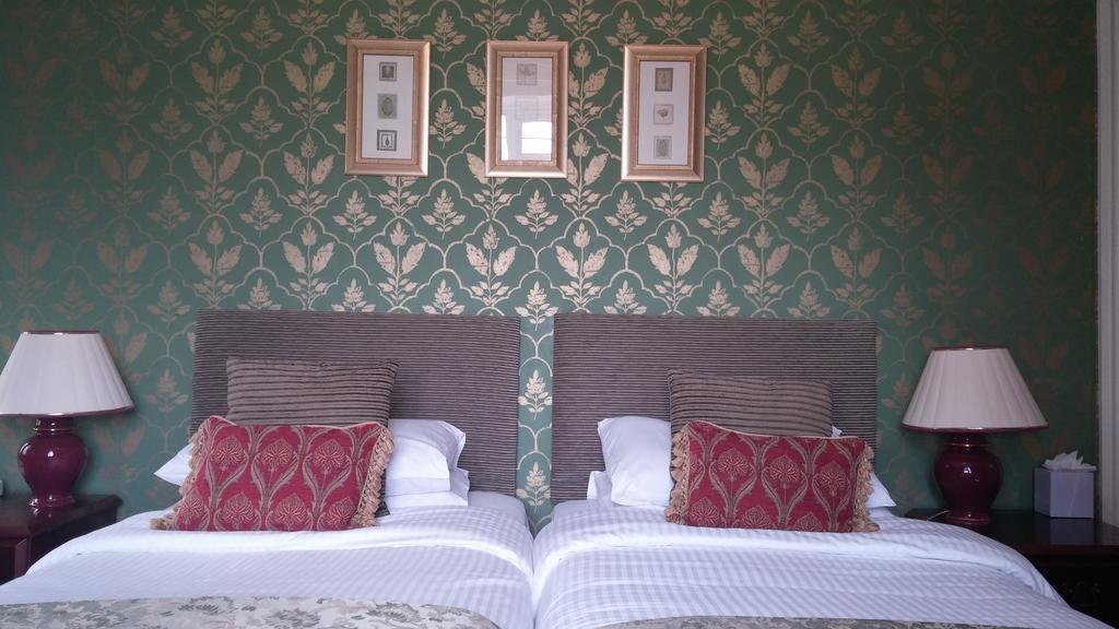 Overton Grange Country Hotel Ludlow Room photo